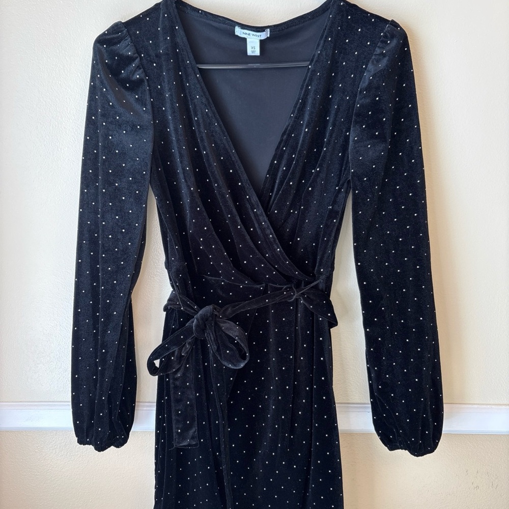 Nine West Black Velvet Silver Pin Dot Wrap Mini Dress Long Sleeve XS Holiday